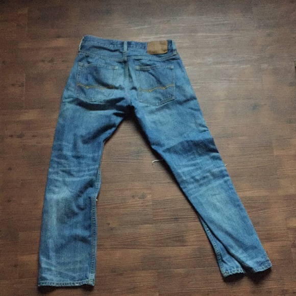 Ripped american eagle jeans - Picture 2 of 3